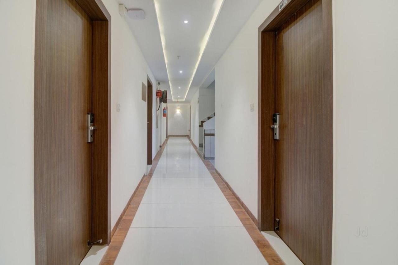 Hotel Palm Beach Pride Navi Mumbai Exterior photo