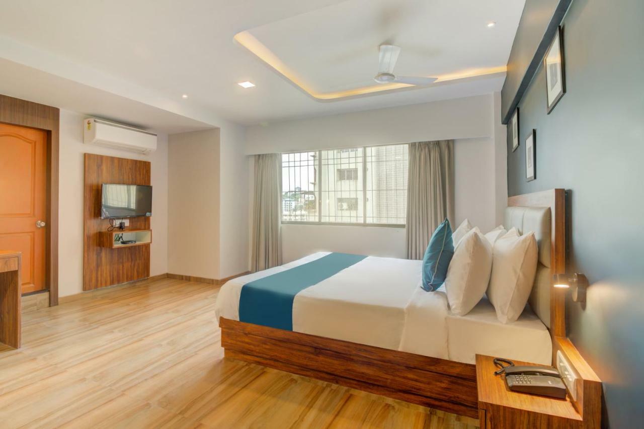 Hotel Palm Beach Pride Navi Mumbai Exterior photo